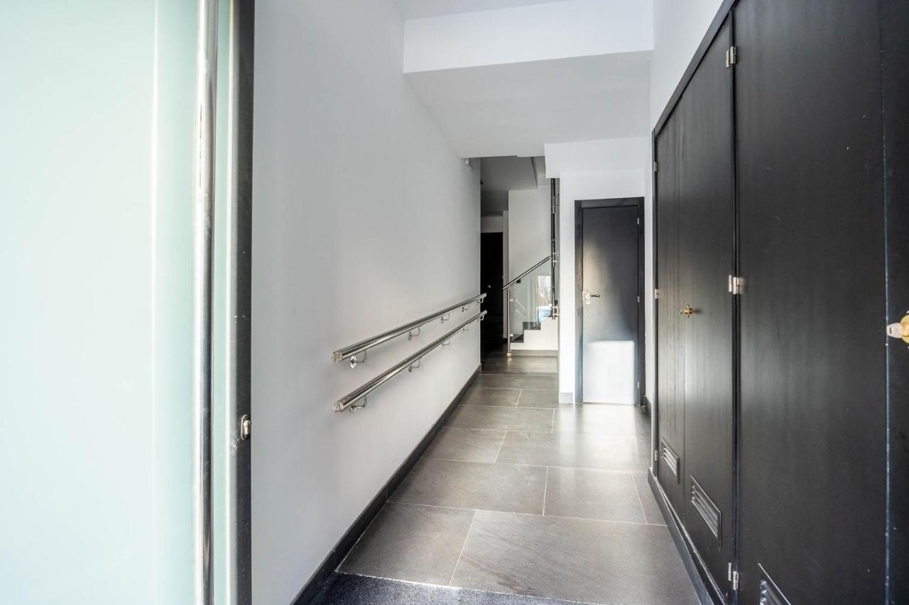 Nervion Suites 1 - Vacacional Sevilla Ngoại thất bức ảnh