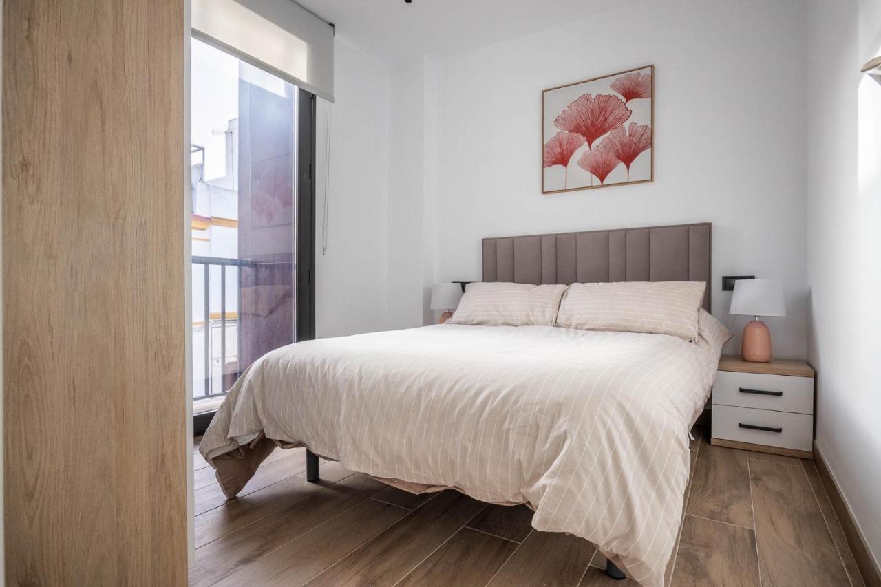 Nervion Suites 1 - Vacacional Sevilla Ngoại thất bức ảnh