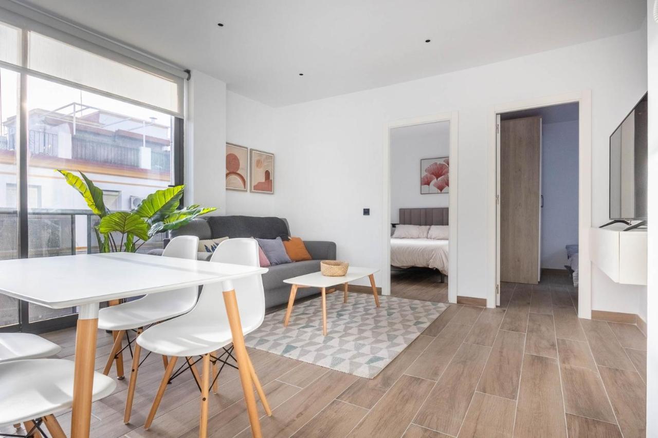 Nervion Suites 1 - Vacacional Sevilla Ngoại thất bức ảnh